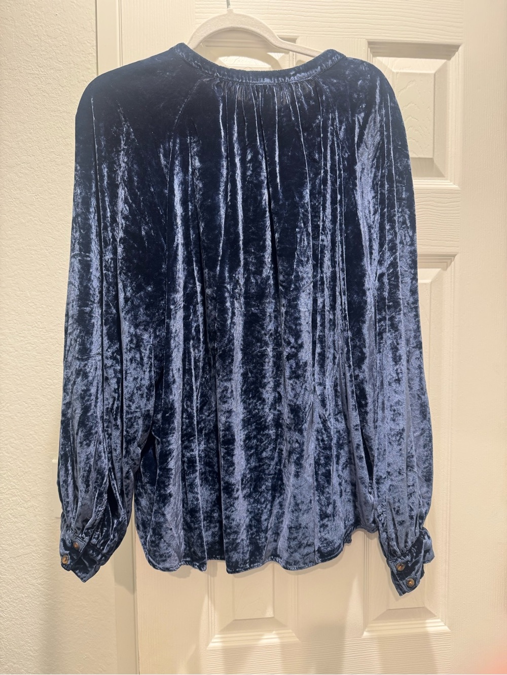 Pilcro Velvet Button-Front Women’s Top - Navy Blue - Picture 2 of 3